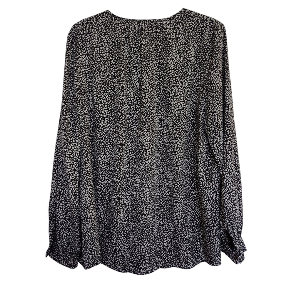 Nine West Womens XXL Black White Animal Print Split V-Neck Long Sleeve Blouse - Picture 2 of 9